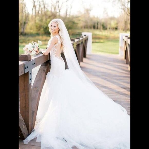 Bride Wedding Veil Long Cathedral Veil Drop Veil Soft Tulle Bridal Veils (White) - Picture 4 of 7